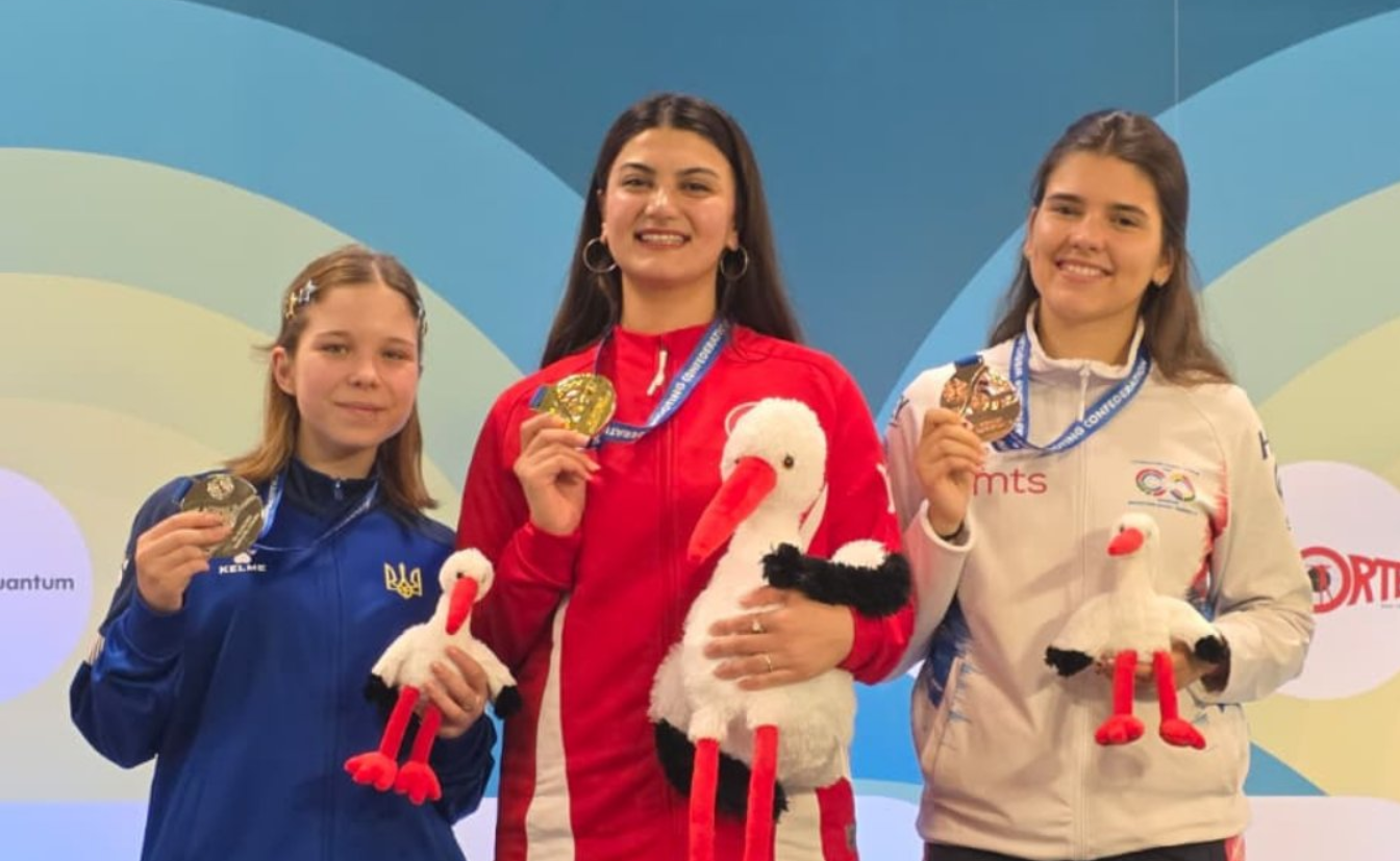Milli atıcı Tuğba Bugur, 23 yaş altında Avrupa şampiyonu oldu