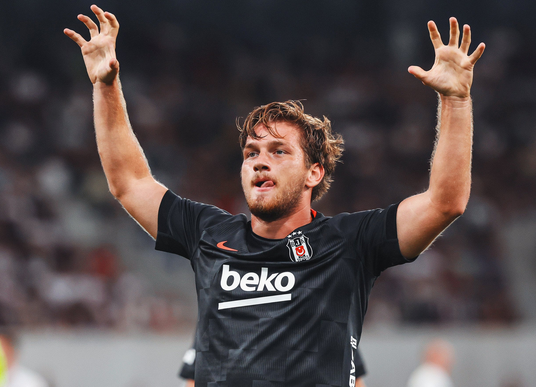 Beşiktaş, Çekya'da 10 kişiyle güldü