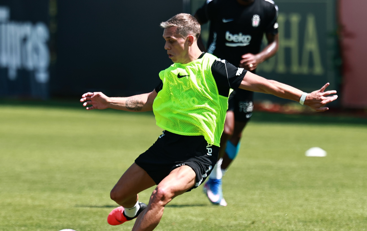 Beşiktaş'ın Kralove kadrosu açıklandı! Trossard yok