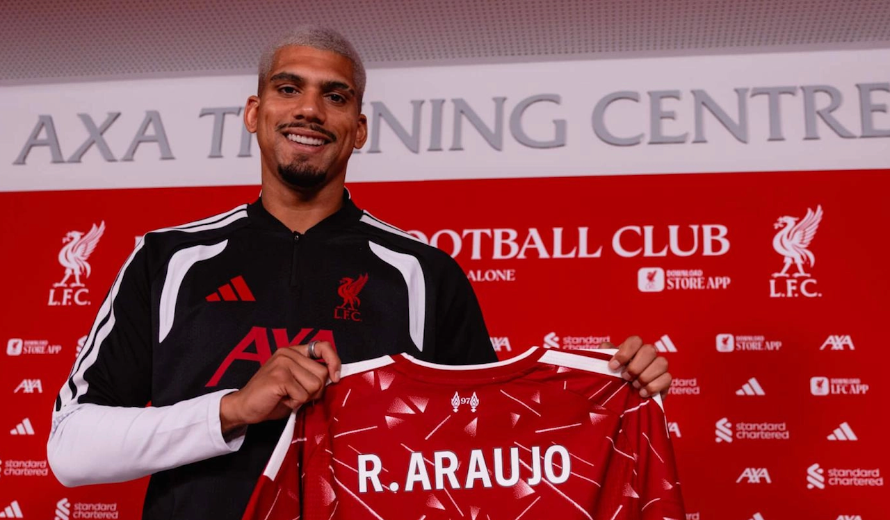 Liverpool Araujo’yu kiraladı