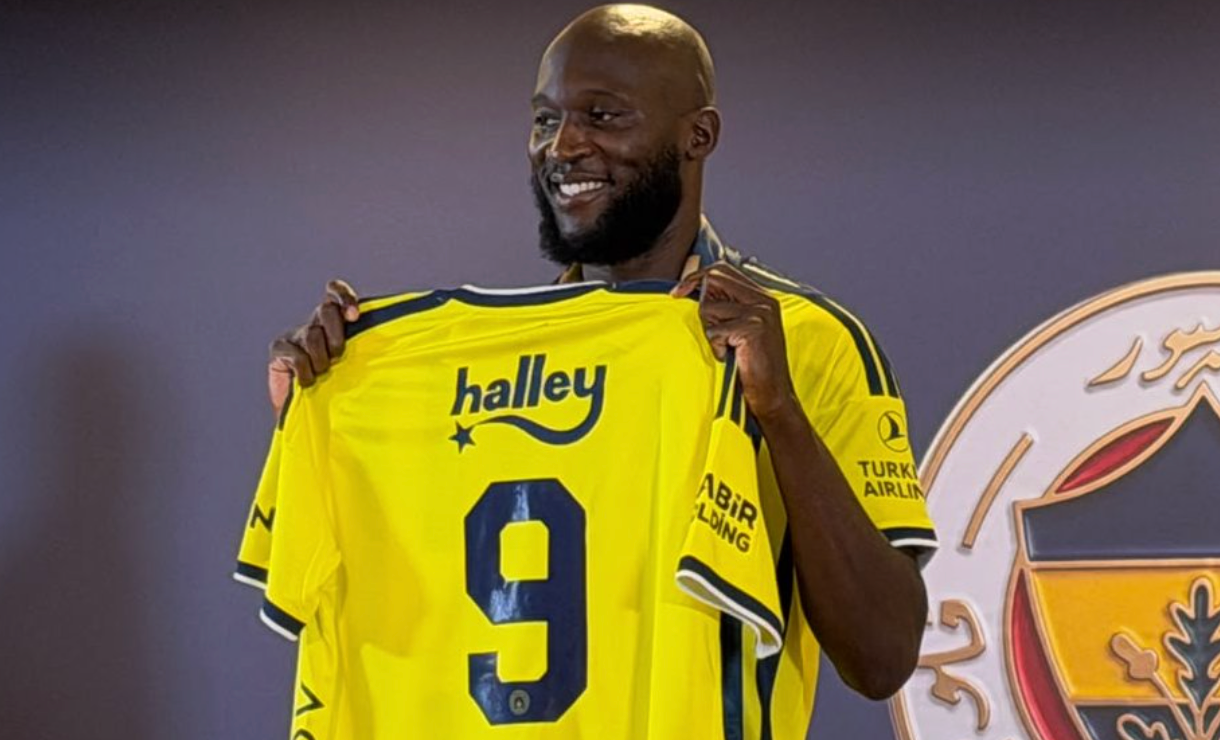 Lukaku imzayı attı: Sakat değil fitim