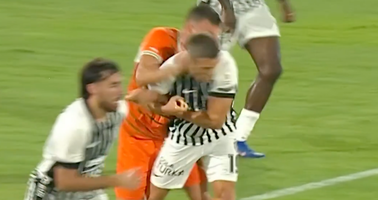 Beşiktaş'tan hakem kararına sert tepki: 'Sezon başladı'