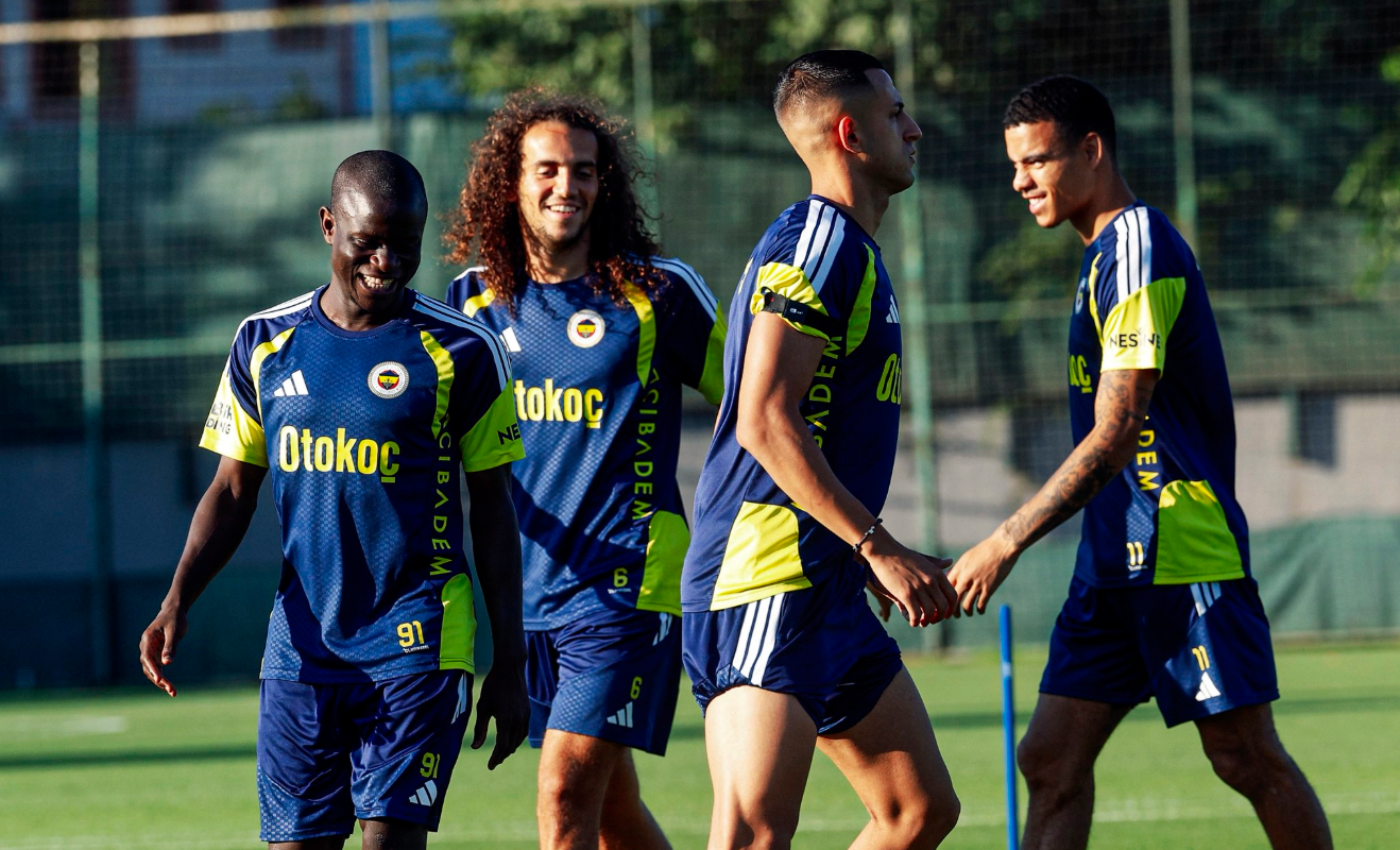 Fenerbahçe'nin Lyon maçı kamp kadrosu belli oldu