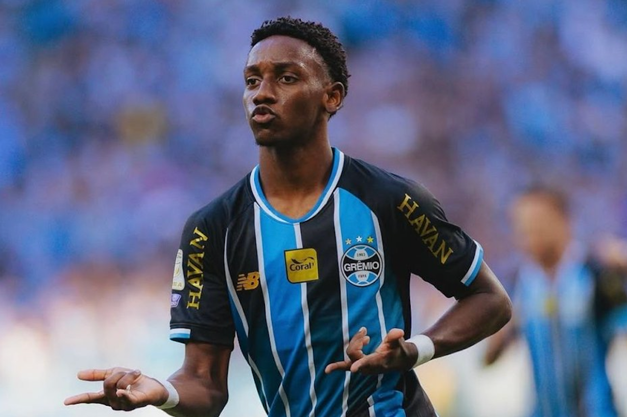 Kanarya, Gremio’nun 18 yaşındaki 10 numarası için harekete geçti! Fener’e yeni Ronaldinho