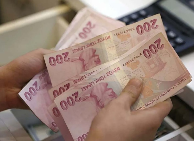 Memur ve emeklinin dört gözle beklediği zamda masada iki senaryo var