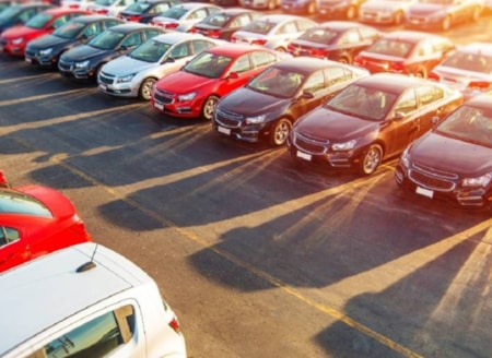 Siyah mı, beyaz mı, gri mi? En az yakan arabaların rengi belli olduAraba alırken sadece motor gücüne bakıyorsanız yanılıyor olabilirsiniz. Yapılan araştırmalarla en az ve en çok yakıt tüketen araçların renkleri ortaya çıktı.