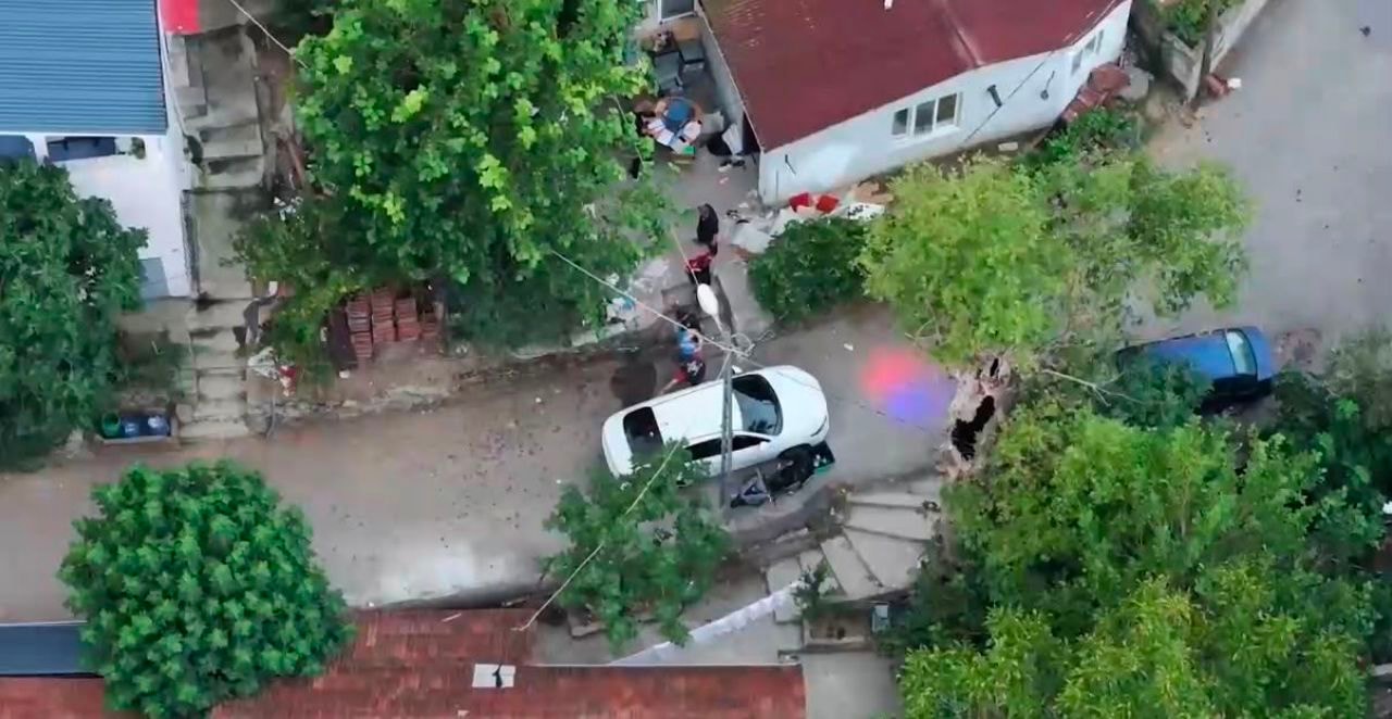 İstanbul'da zehir tacirlerine operasyon! 16 gözaltı