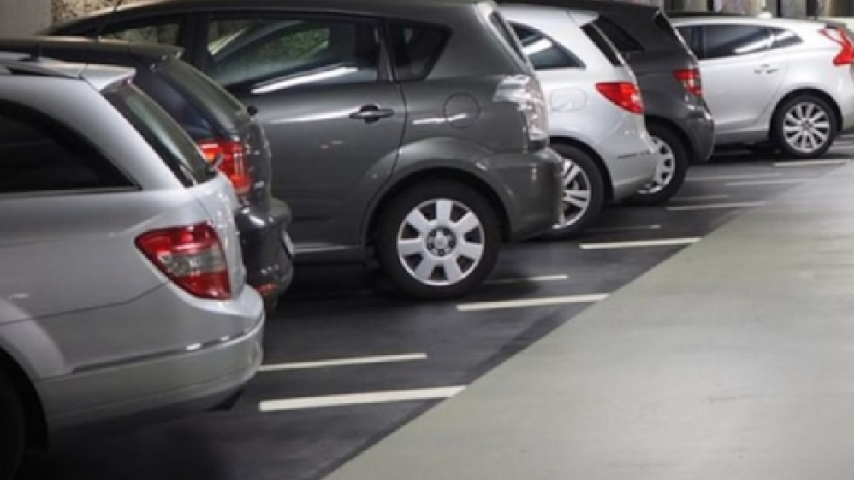 AVM otoparklarında yeni uygulama: Kurallara uymayan sürücülerin araçları böyle bağlanıyor