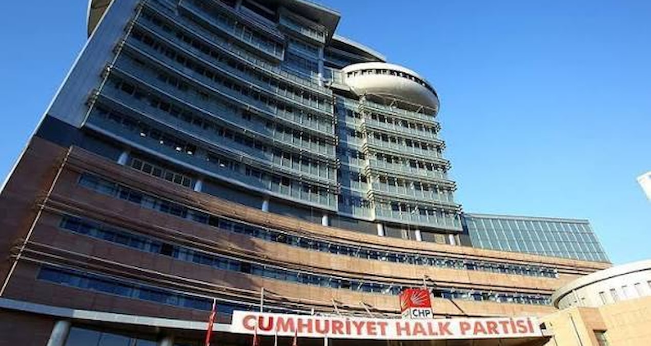CHP’li Belediye Meclisinde Şok Gelişme: Üyeler İstifa Etti