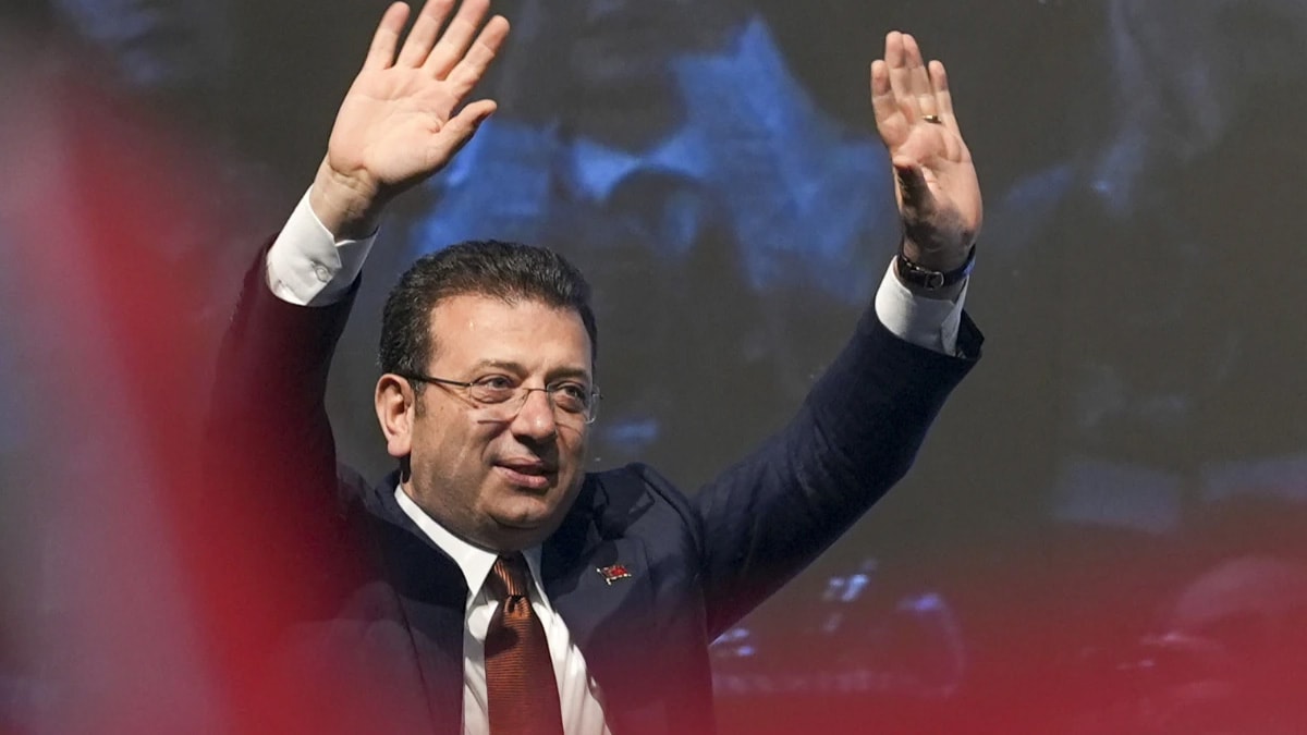 Son dakika... İmamoğlu CHP'den istifa etti