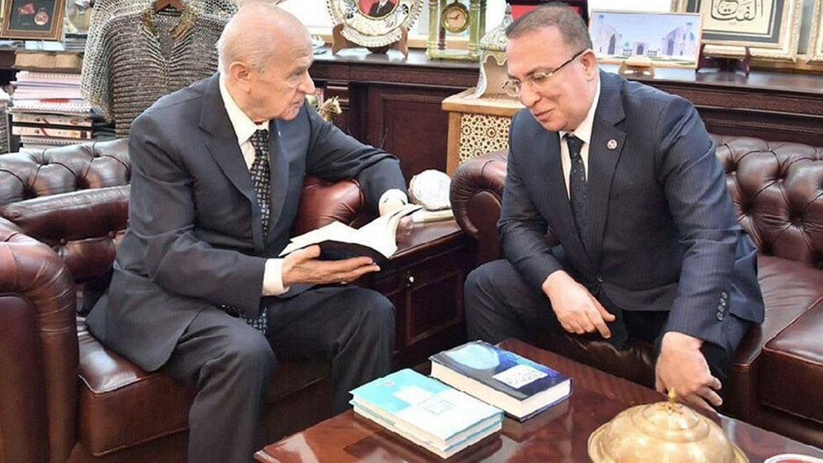 MHP krizin üstünü örtmüştü... İzzet Ulvi Yönter'den 'imza' yerine 'mesaj' geldi