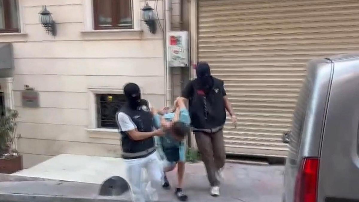 İngiltere’nin aradığı uyuşturucu şüphelisi İstanbul'da yakalandı