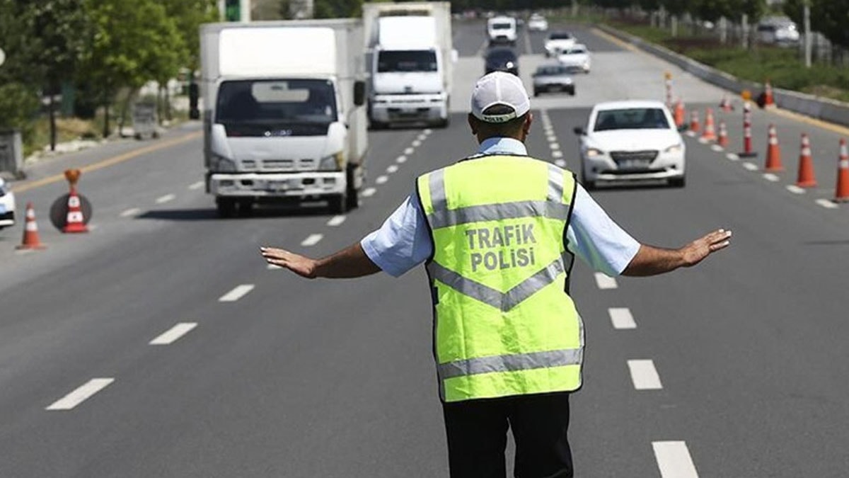 İstanbul’da bu sabah bazı yollar trafiğe kapatılacak