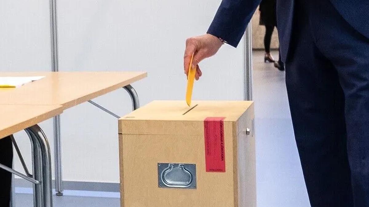 Trump’ın Grönland sözleri gölgesinde İzlanda referanduma gidiyor
