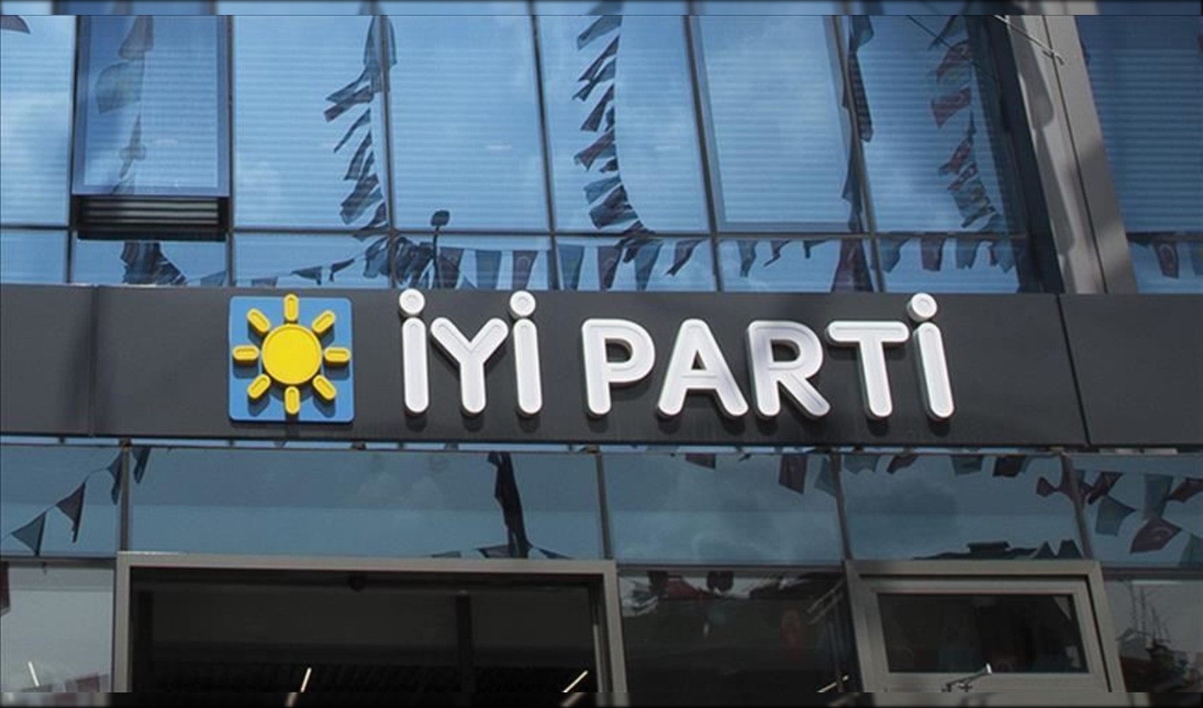 Ankara kulislerinde yeni hesap...İttifak trafiğinde İYİ Parti düğümü
