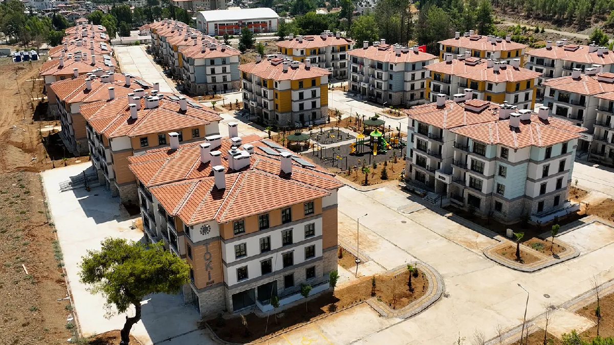 Belediye 350 evi ve 10 dükkânı taksitle satacak