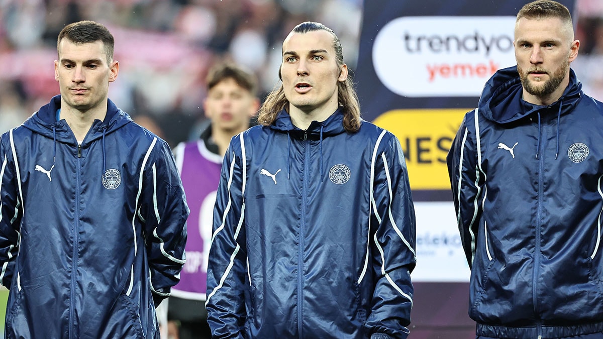 Fenerbahçe kadroya almayıp yüzüne bakmamıştı: Barcelona talip oldu