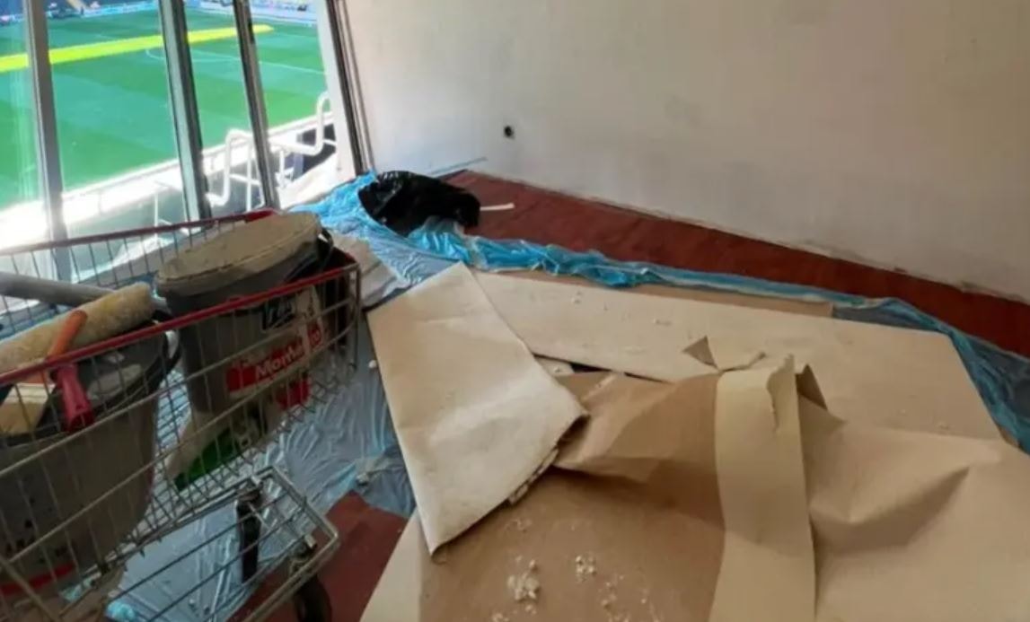 Acun'un locası kullanılamaz hale geldi