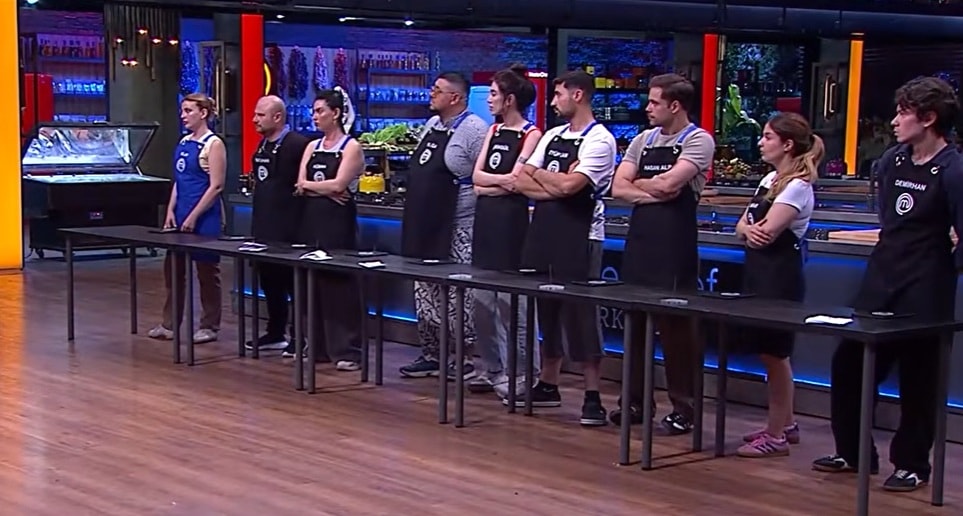 MasterChef'te ilk eleme adayları belli oldu! Dokunulmazlığı hangi takım kazandı, potaya kim gitti?