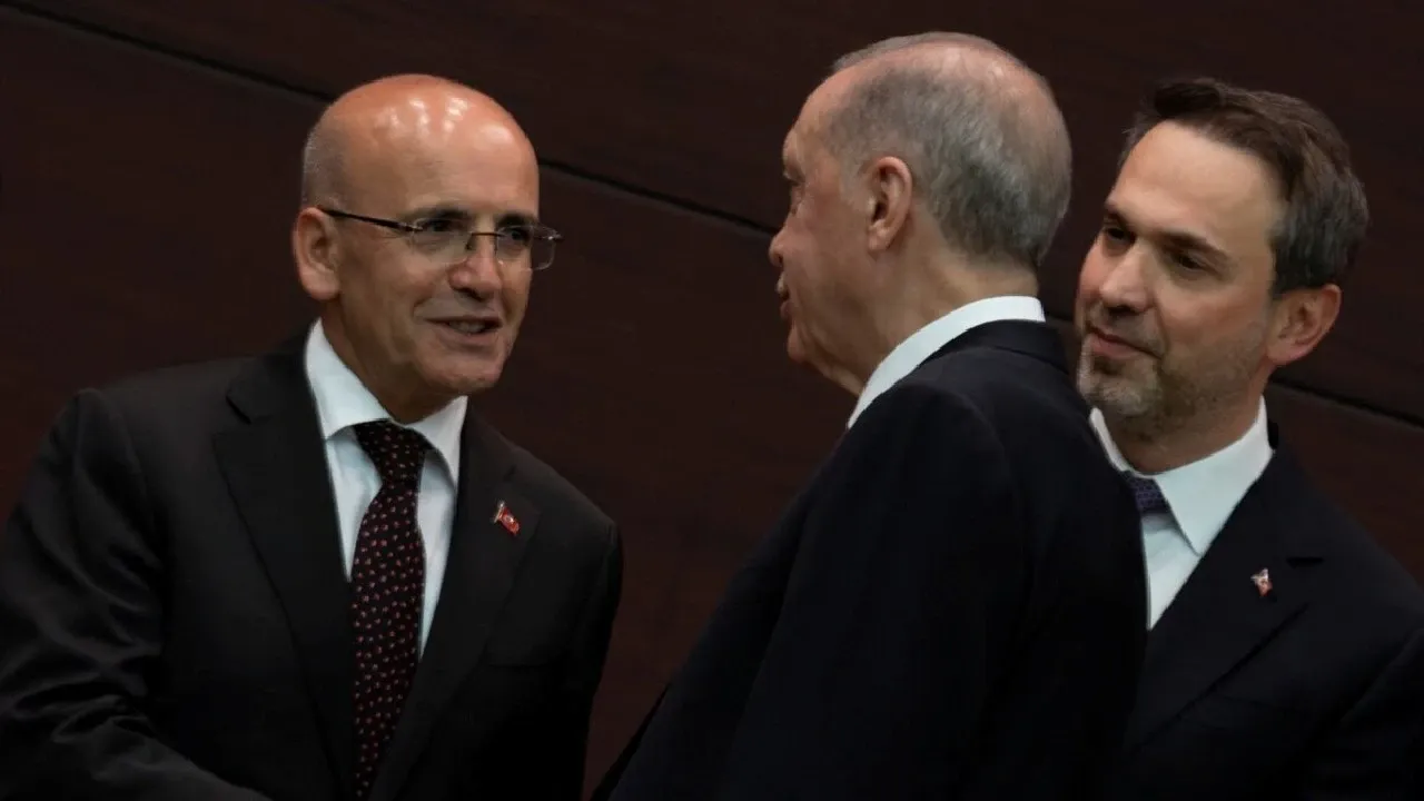 AKP'li Şamil Tayyar, Mehmet Şimşek ile görüşmesini anlattı: Asgari ücrete ve emekliye zam olacak mı?