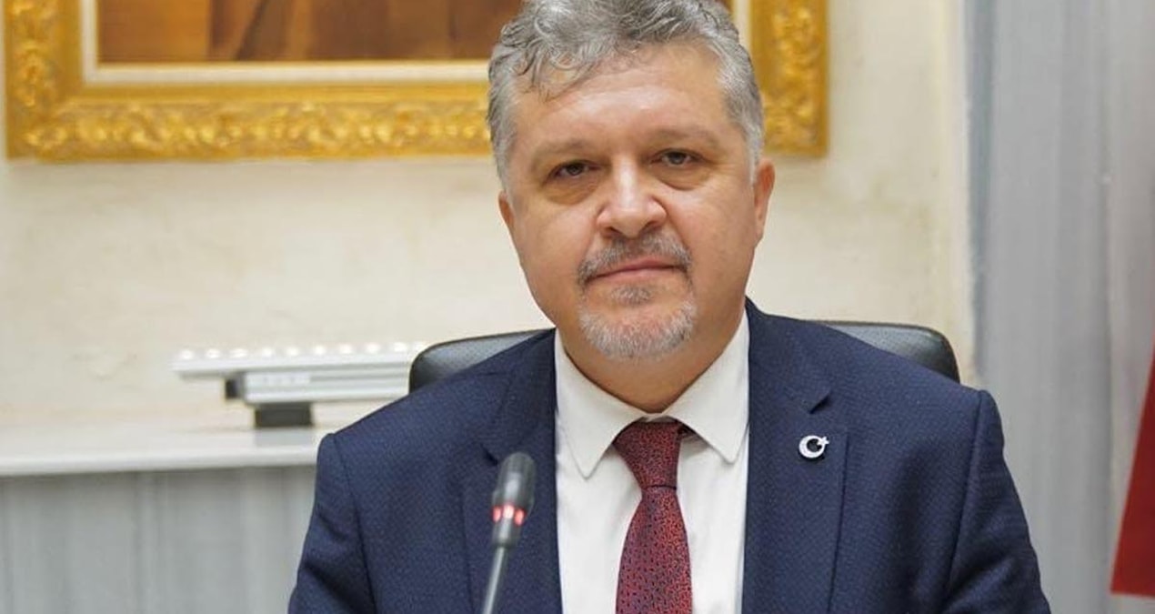 Bir CHP’li belediye başkanı daha istifa etti