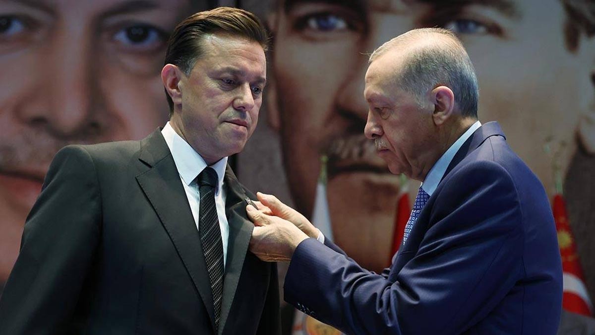 İYİ Parti'den AKP'ye geçmişti: "AKP vatandaşın yediğine içtiğine karışmıyor' dedi 'Barlar Sokağı'nın kapatılmasını istedi