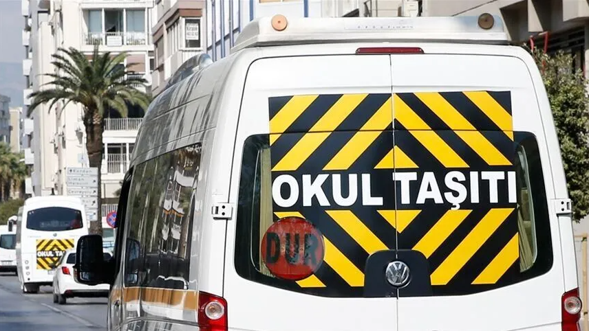 Velilere korsan okul servisi ve ücret uyarısı