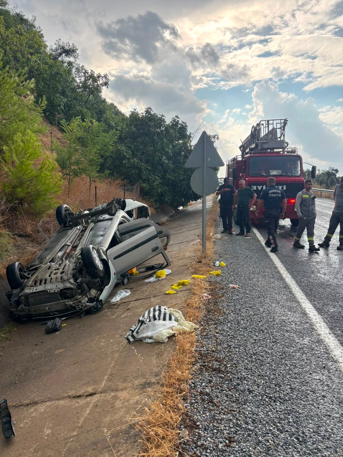 Aydın’da feci kaza! Takla atan otomobilde 1 kişi öldü, 4 kişi yaralandı