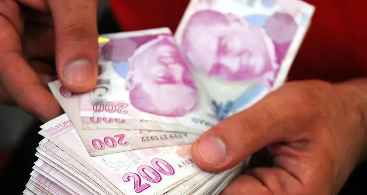En düşük emekli maaşında yeni sınır: Rakam ilk kez telaffuz edildi