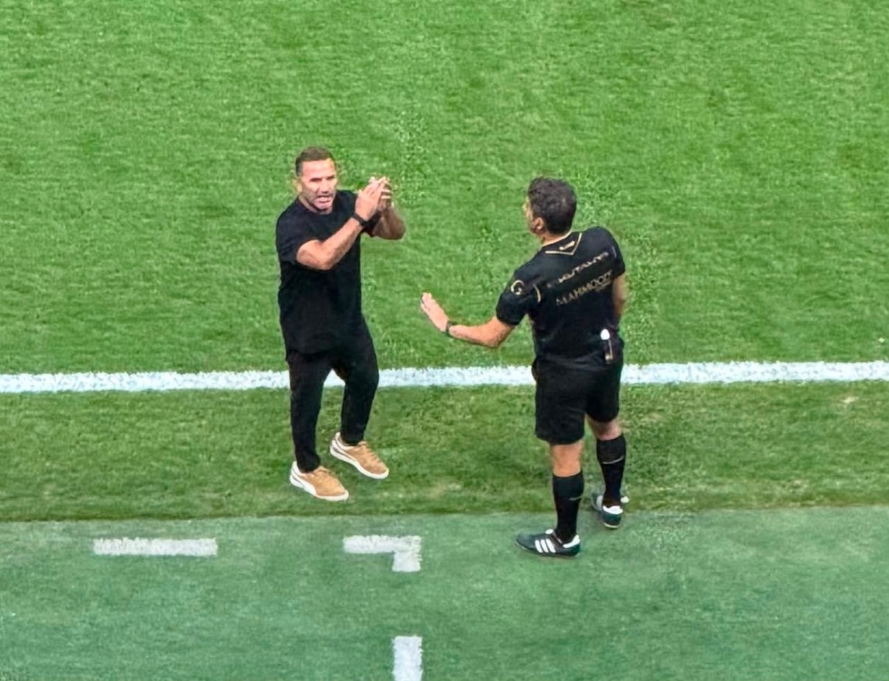 Okan Buruk'u çılgına çeviren karar! Kırmızı kartla oyundan atıldı