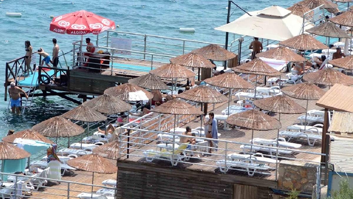 Plajlarda yer ayırtan yandı: 27 bin lira para cezası var