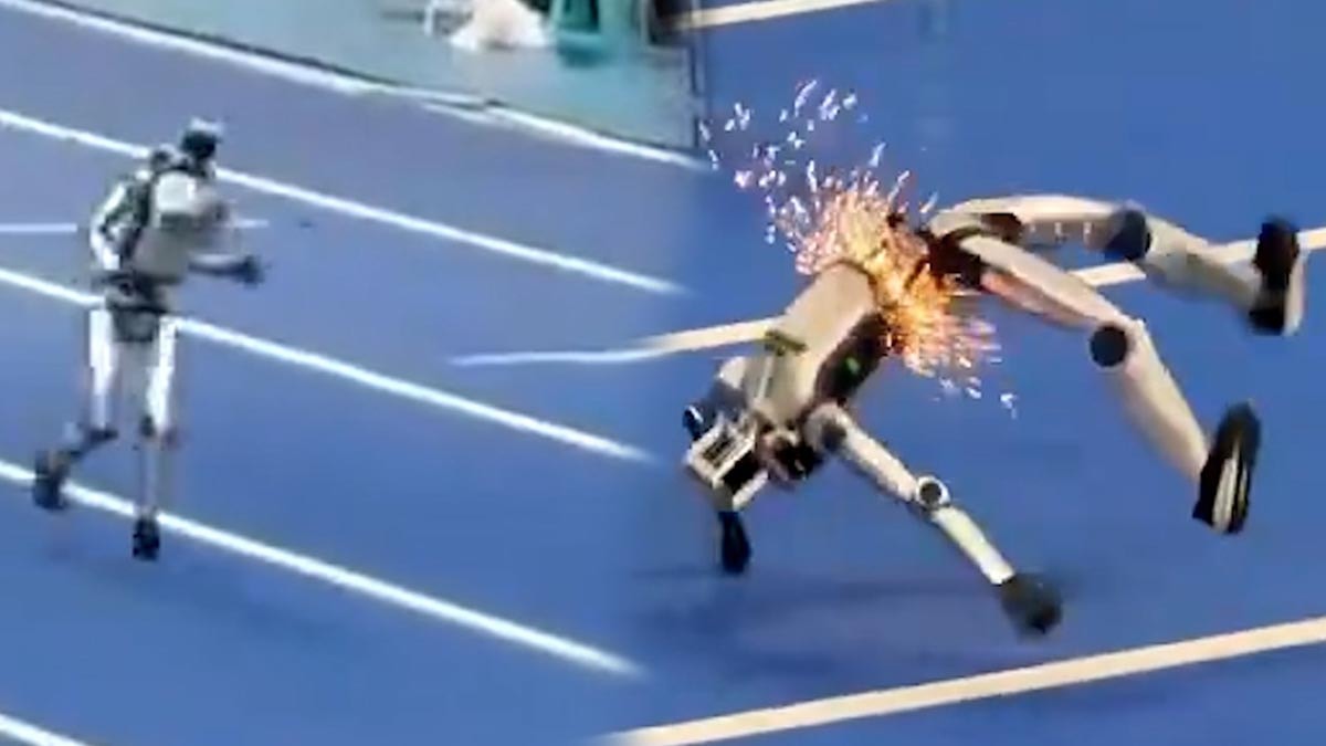 Usain Bolt'u bile geçen robot atletin sonu hüsranla bitti Dünya bu görüntüleri konuşuyor