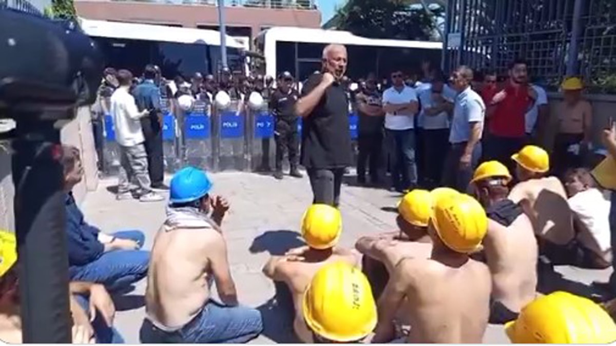 Yoksuluz çıplağız