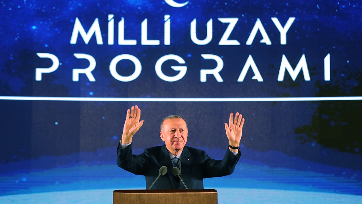Uzayın parası cezaevine gitti