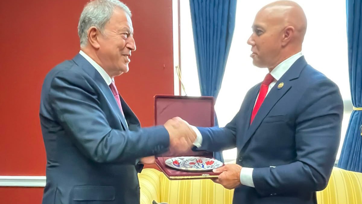 Hulusi paşa bu kez sert kayaya çarptı!