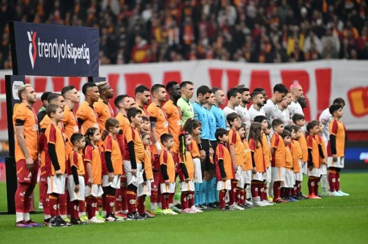 Yapay zekaya göre Süper Lig'in en yakışıklı 5 futbolcusu