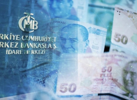 Merkez Bankası'nın bir sonraki hamlesi ne olacak? Dev bankalardan kritik raporMerkez Bankası yılın beşinci PPK toplantısında değişikliğe gitmeyerek faizi yüzde 37'de sabit tuttu. Son toplantısında politika faizini sabit bırakma kararı alan TCMB'nin önümüzdeki dönemde izleyeceği patika merak konusu o