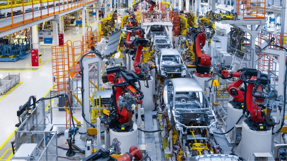 Otomotiv devi 3 yıllık grevi para saçarak bitirdi
