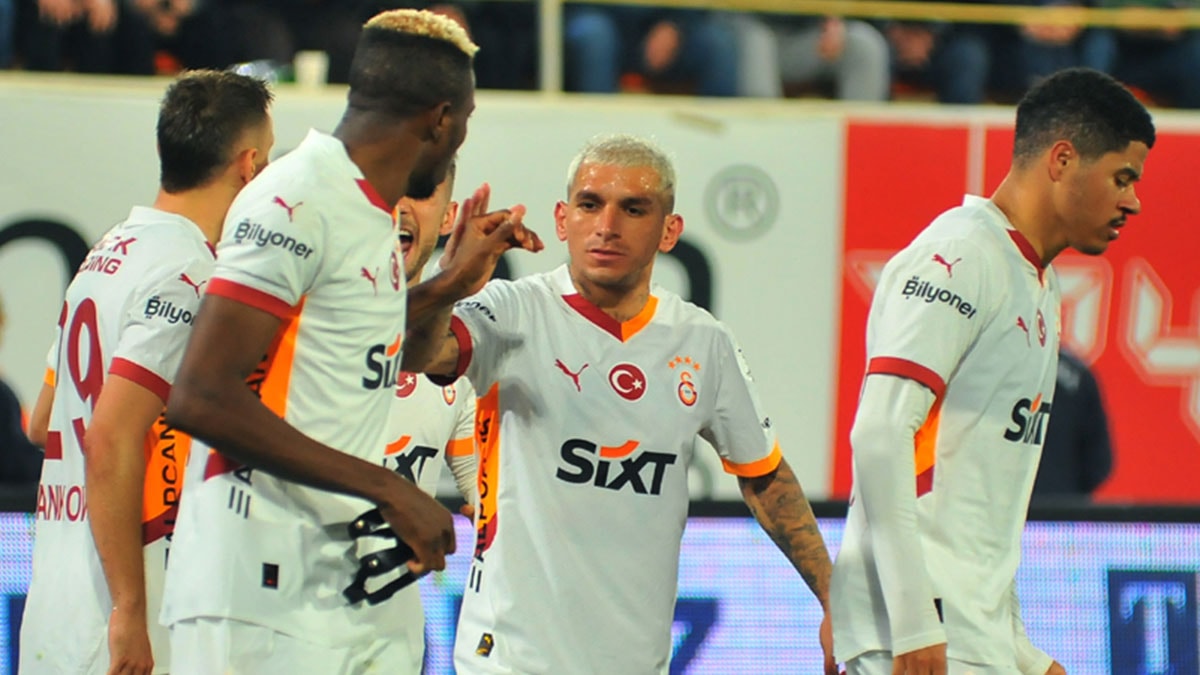 Galatasaray taraftarını kahredecek ayrılık: Son şampiyonluklarda imzası vardı