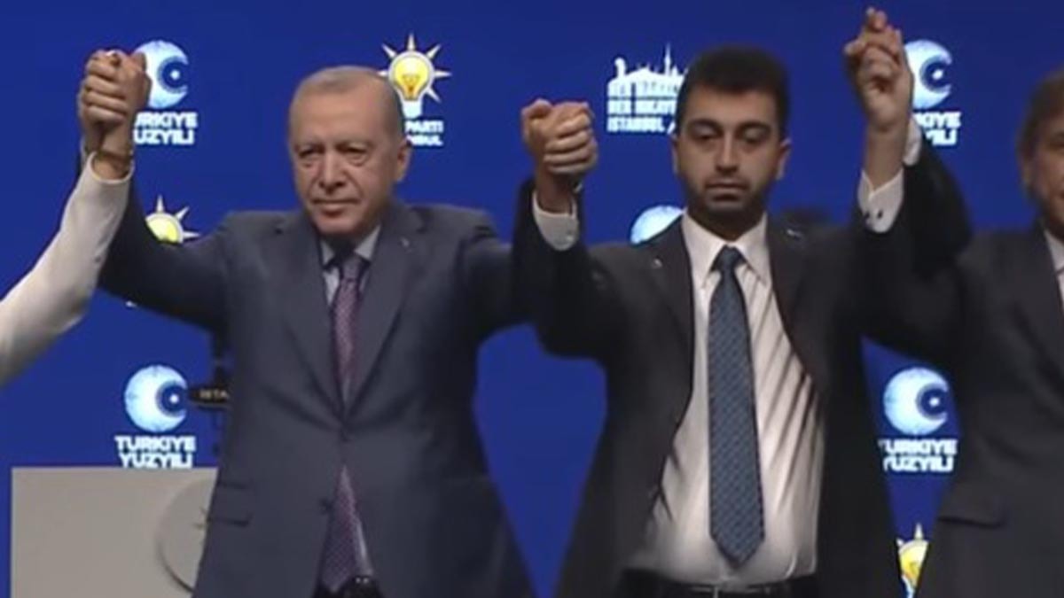 CHP’den istifa edip AKP’ye katılmıştı! Bingöl’den ilk açıklama