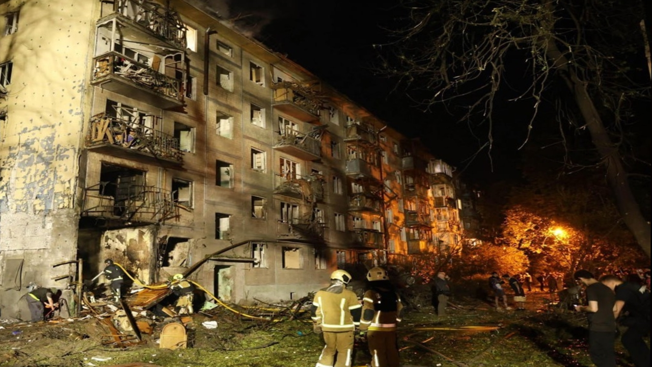 Rusya'dan Kiev'e balistik füze saldırısı: 9 ölü, 30'dan fazla yaralı