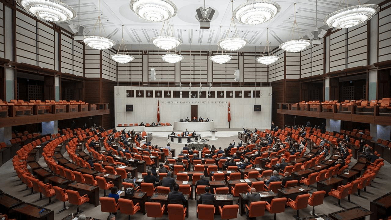 'Çerçeve Yasa' Cuma günü komisyonda olacak