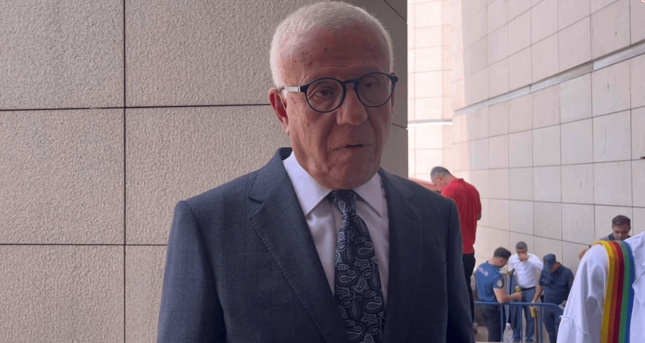 Ertuğrul Özkök 'cumhurbaşkanına hakaret' suçundan ifade verdi