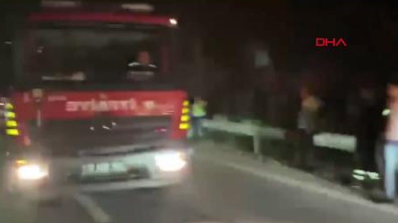 Doğum günü kutlamaya giden 2 genç kazada can verdi