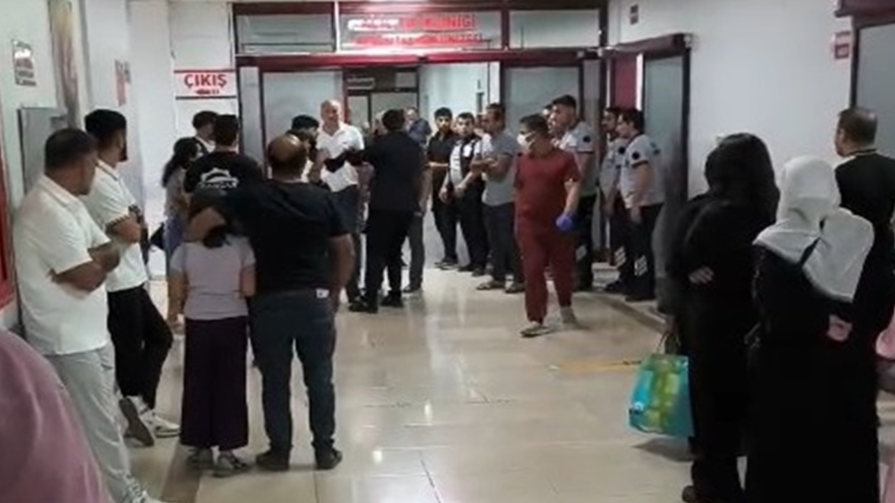 Ateşlediği havai fişek, yüzünde patladı