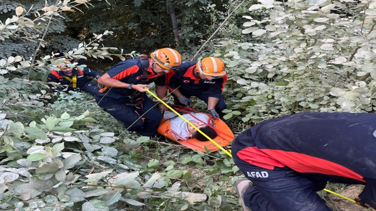 Çarpışan 2 ATV’den biri uçuruma devrildi!