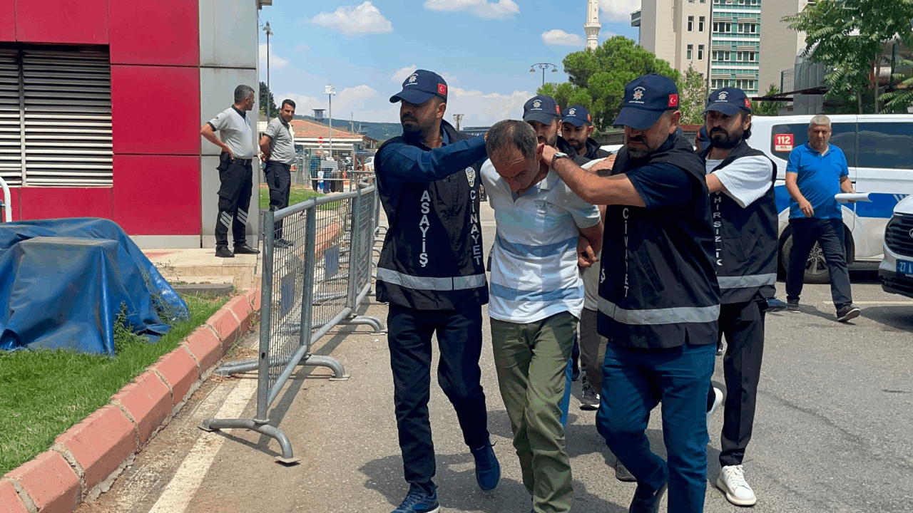 YENİ Partili vekili bıçaklayan saldırgan: 'Yaşadığına seviniyorum'