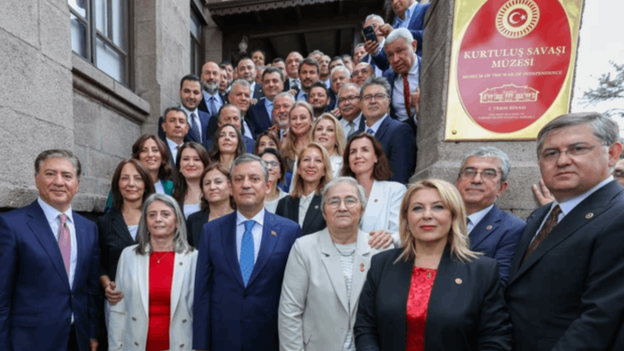 YENİ Parti'nin kurultay takvimi belli oldu!
