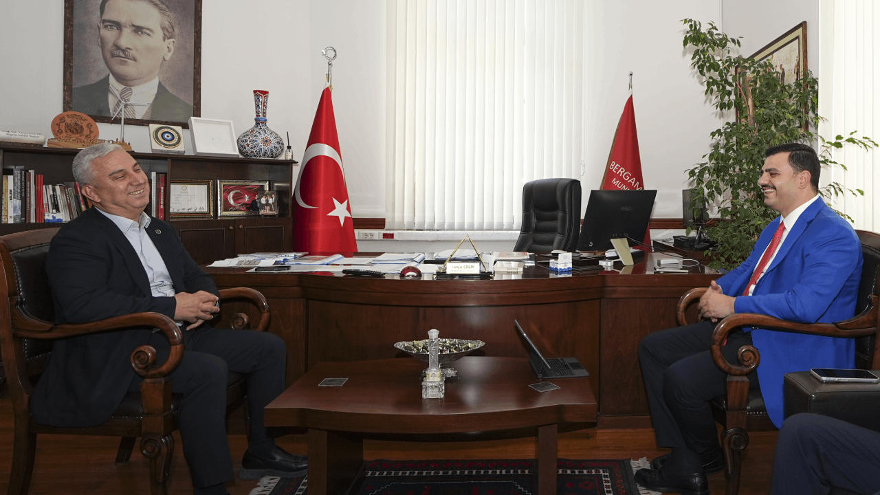 AKP Genel Sekreterinden YENİ Partili belediyeye ziyaret
