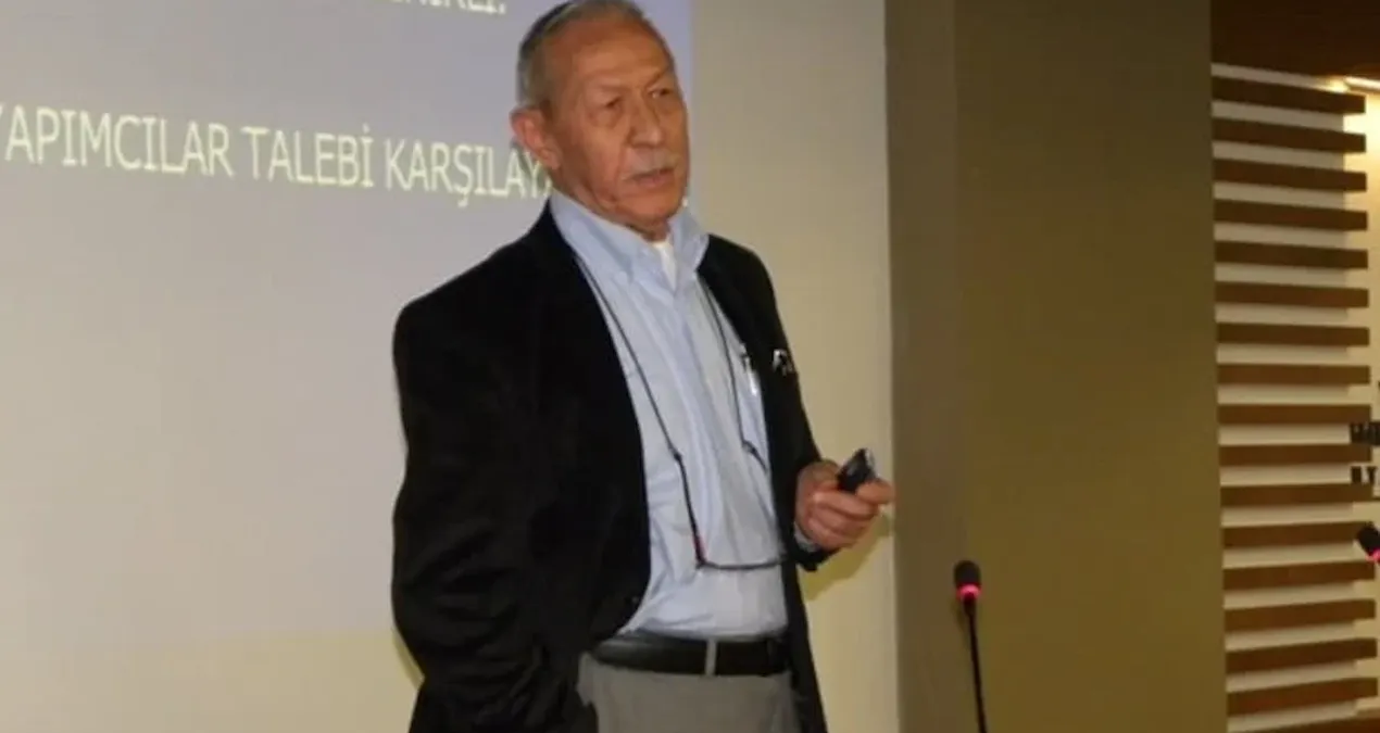 'Hocaların hocası' Uğur Ersoy hayatını kaybetti